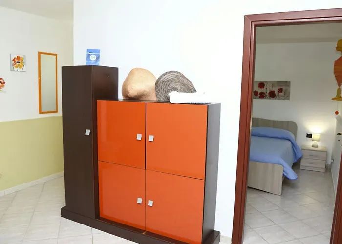 Helle Mediterrane Mit Veranda Und Garten By Interhome Σπίτι διακοπών Cefalù