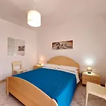 Feriehus Helle Mediterrane Mit Veranda Und Garten By Interhome