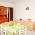 Helle Mediterrane Mit Veranda Und Garten By Interhome