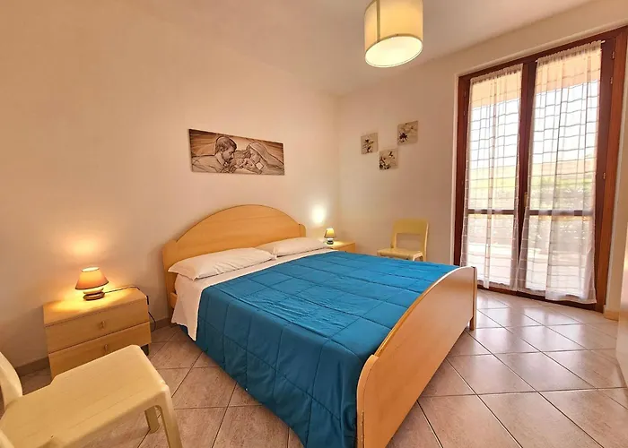 Helle Mediterrane Mit Veranda Und Garten By Interhome Cefalù