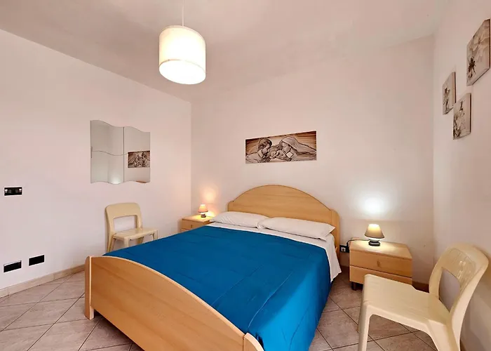 Hébergement de vacances Helle Mediterrane Mit Veranda Und Garten By Interhome