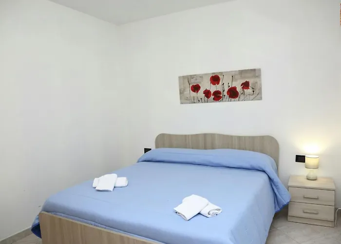 Helle Mediterrane Mit Veranda Und Garten By Interhome *