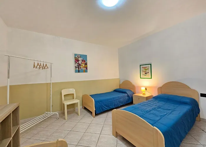 Hébergement de vacances Helle Mediterrane Mit Veranda Und Garten By Interhome *